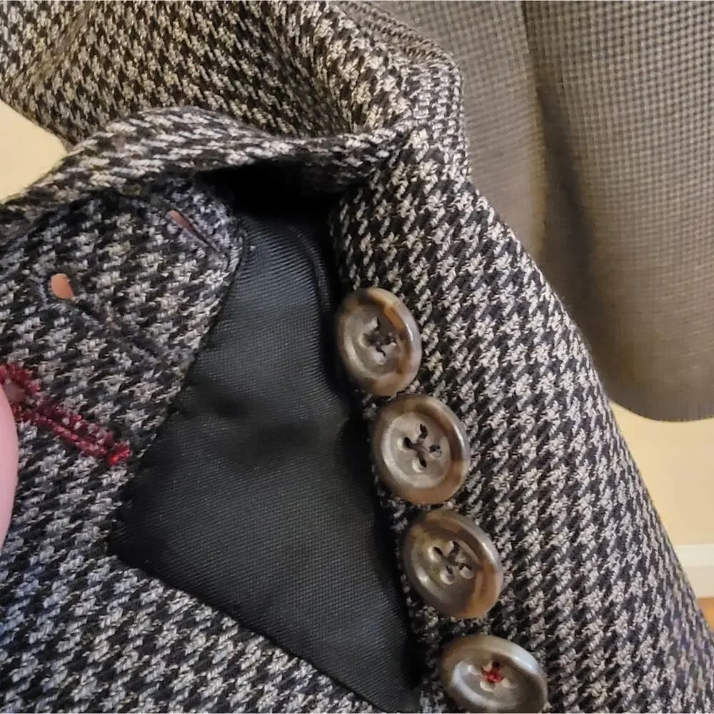 Jos A Banks 42R Black Checkered Suit Jacket